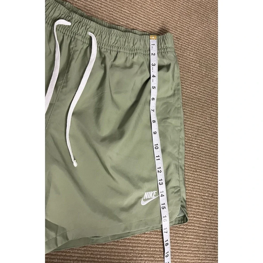 Nike men size